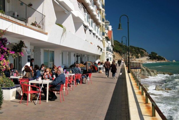 El turista catalán y español aumenta en el Maresme El turista catalán y español aumenta en el Maresme