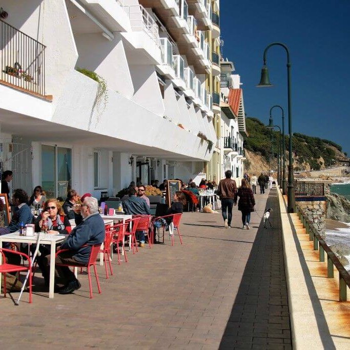 El turista catalán y español aumenta en el Maresme El turista catalán y español aumenta en el Maresme